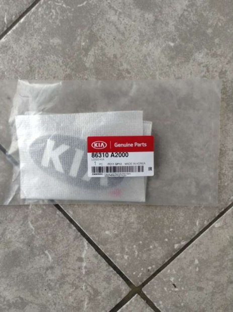 Kia Ceed JD Kia embléma 86310A2000 image28.jpeg