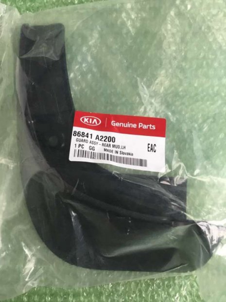 Kia Ceed JD SW sárfogó hátsó bal 86841A2200 image1658.jpg