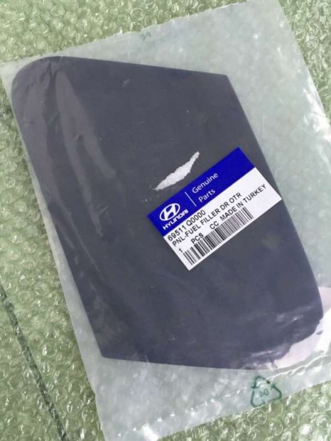 Hyundai i20 BC3 tankajtó 69511Q0000 img_4396.jpeg