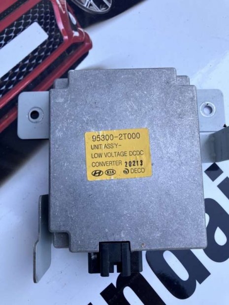 Kia Optima TF feszültség szabályozó modul 953002T000-BON img_2604.jpeg