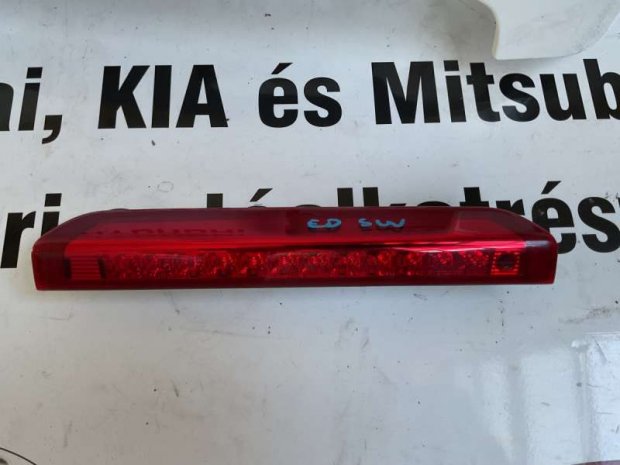 Kia Ceed ED kombi pótféklámpa 927011H310-BON img_1005.jpeg