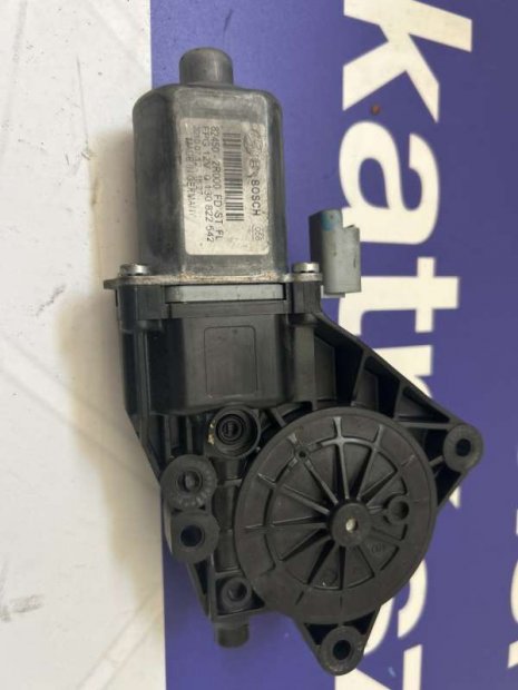 Hyundai i30 bal első ablakemelő motor 824502R000-BON image2248.jpg