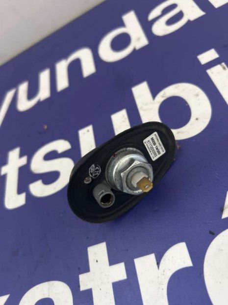 Kia Rio UB antenna talp 962051W000-BON image2413.jpg