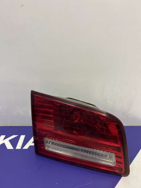 Kia Magentis bal hátsó belső lámpa 924052G010-BON image2606.jpg