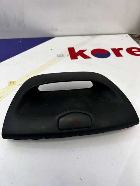Kia Magentis középkonzol felső burkolat 847402G600T0-BON img_1334.jpeg