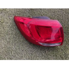 Kia Sportage SL bal hátsó külső LED lámpa 924013W610-BON