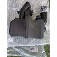 Hyundai Kona rezonátor ház 28220J9100
