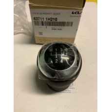 Kia Ceed ED bőr váltógomb 437111H210