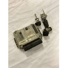 Hyundai i30 motorvezérlő szett 391052A760-BON