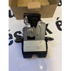 Hyundai i30 GD csomagtér zár 81230A6000