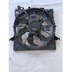 Hyundai i30 Kia Ceed hűtőventilátor kompletten 253802H600-BON