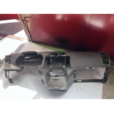 Hyundai i30 FD műszerfal műszerfalpárna légzsákkal 847102L1509R-BON