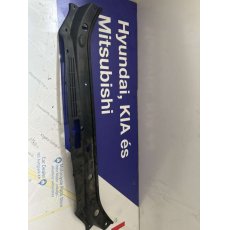 KIA homlokfal felső műanyag takaró burkolat / zárhíd burkolat 863611D050-BON