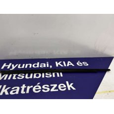 Hyundai Santa FE jobb első vízlehúzó 822202B000-BON