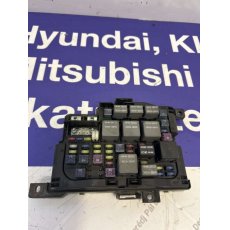Kia Carens UN biztosíték tábla 919501D220-BON