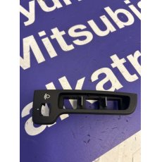 Kia Carens UN kapcsolókeret 933181D000WK-BON