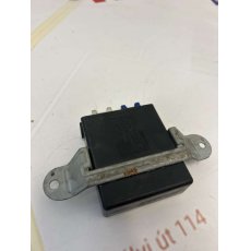 Kia Sorento hátsó ablaktörlő vezérlő modul 987503E000-BON