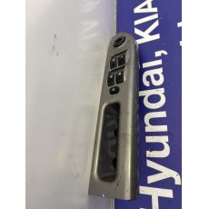 Kia Carens bal első kapcsoló panel 0K2FA66350-BON
