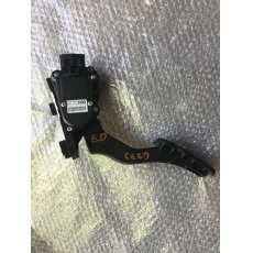 Kia Ceed ED elektromos gázpedál 327002H300-BON